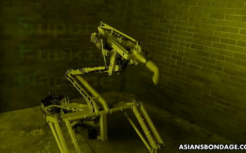 Asian Enchantress Shiori Natsumi Screams and Cums with a Fucking Machine