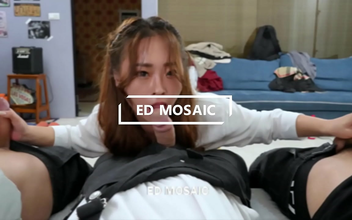 Get Ready for a Sultry Makeup Assistant's Wild Ride with JAV Model Hui Hui!