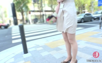 JAV Alluring Enchantress Brings You to the Edge of Climax in 4-Hour SP