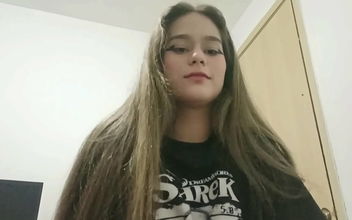 Forbidden Desires - A Steamy Blowjob from My Very Own Step-Sister (Part 1)