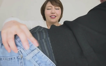 JAV Porn - Luscious MILF Mio Futaba Seduces Her Son's Classmate's Cock!