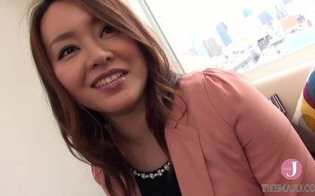 JAV Enchantress Rika Sucks and Fucks a Tasty Young Dick