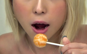 JAV Legendary Shiroto Lovetube] Introduces Erotic Tongue Artists' Techniques on Parade! Experience Luscious Licking,