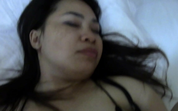 Revel in the Allure of Luscious Thai Women in Dubai - JAV Debut!