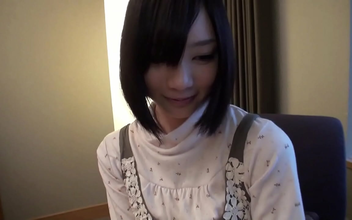 Airi Suzumura's Sizzling AV Debut ~ Her Enticing Boobs and Transparent Beauty